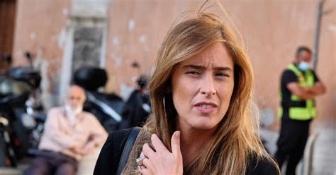 maria elena boschi news.